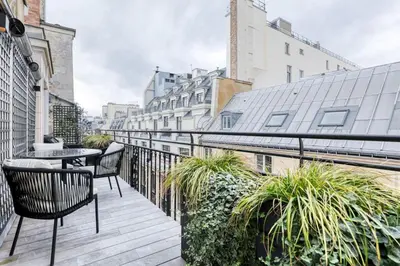 Balcon ou terrasse dans l'établissement Wonderful AC Apartment Terrace Madeleine Opera