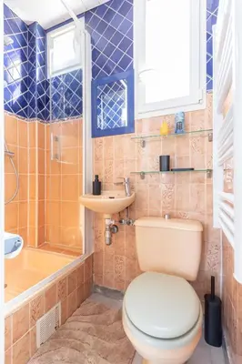 Salle de bains dans l'établissement T2 lumineux avec balcon - Calme, vue dégagée
