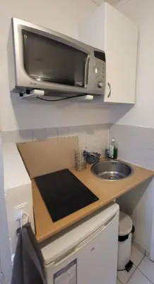 Cuisine ou kitchenette dans l'établissement Mon Art Studio - Montmartre - Sacré-Cœur - Paris