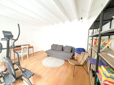Salle ou équipements de sports de l'établissement Maison chaleureuse à Paris !