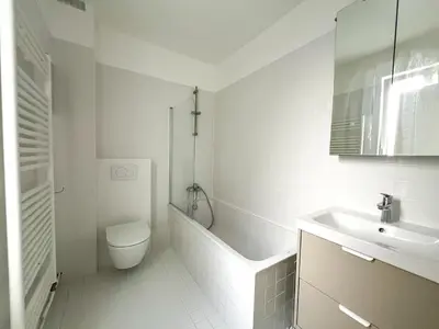 Salle de bains dans l'établissement Maison chaleureuse à Paris !