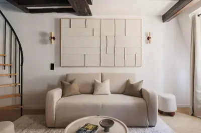 Coin salon dans l'établissement AC Apartment 2BR 6P - Notre-Dame de Paris