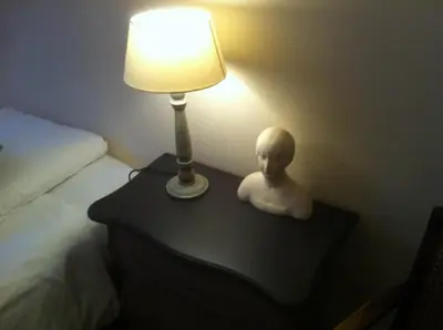 Un ou plusieurs lits dans un hébergement de l'établissement A Room In Paris