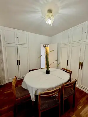 Plan de l'établissement Grand Appartement Tour Eiffel Place Barcelone