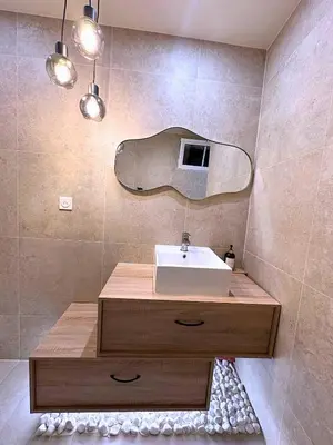 Salle de bains dans l'établissement T2 lumineux et cosy - Levallois, Paris