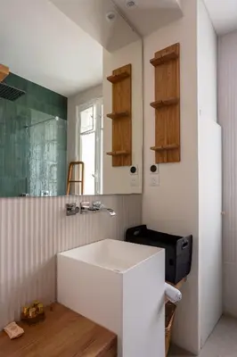 Salle de bains dans l'établissement From Paris with a View
