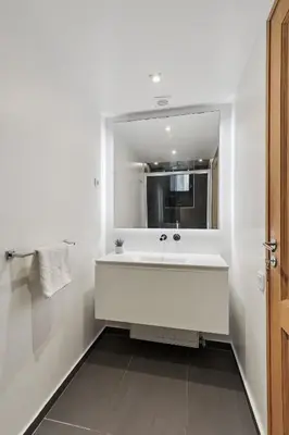 Salle de bains dans l'établissement BnBNova - 1BR - Saint Germain & Odéon