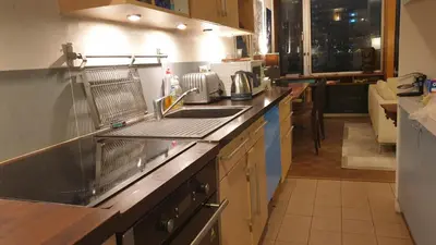 Cuisine ou kitchenette dans l'établissement Montparnasse, central, comfortable, view, AC
