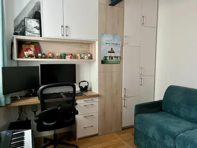 Cuisine ou kitchenette dans l'établissement Stylish and Cozy Renovated Apartment Paris 10