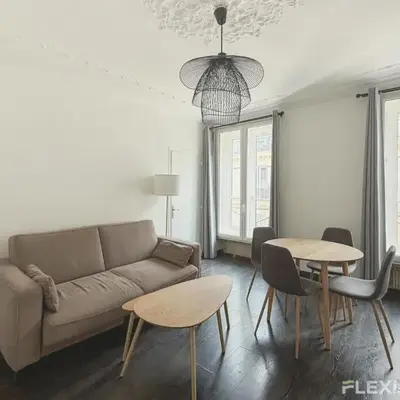 Elegant 2-Bedroom Apartment in the Heart of Paris’ 8th Arrondissement