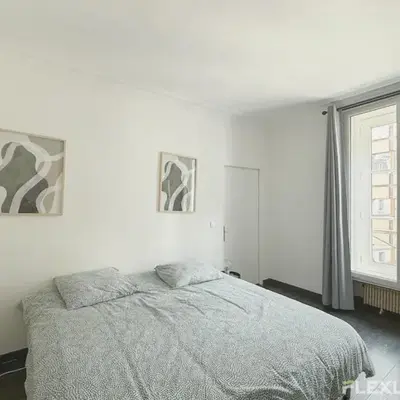 Superb 2 Elegant Room in the Heart of Paris’ 8th District