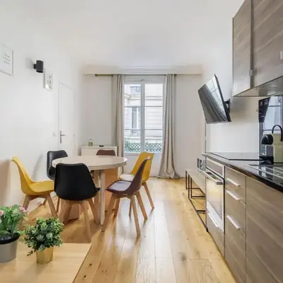 Apartment with AC - 2BDR-6PAX - Champs Élysées