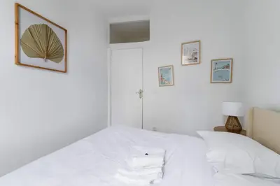 Un ou plusieurs lits dans un hébergement de l'établissement Appartement 40m2 Parc des Expositions - 6P