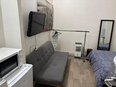 Télévision ou salle de divertissement dans l'établissement Bien venu studio A
