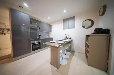 Cuisine ou kitchenette dans l'établissement Charming Aparment in Paris 5th - 4 Beds for 6 Guests