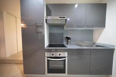 Cuisine ou kitchenette dans l'établissement Charming Aparment in Paris 5th - 4 Beds for 6 Guests