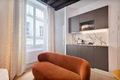 Plan de l'établissement SUPER CENTRAL - Montorgueil - Designer Studio