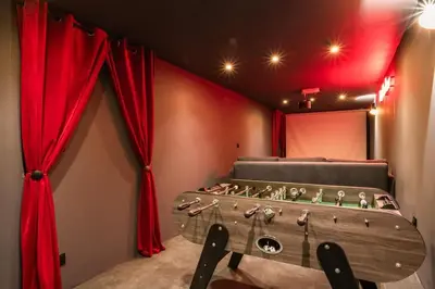 Plan de l'établissement ParisConciergerie - Duplex for 12 with Cinema, 4BR