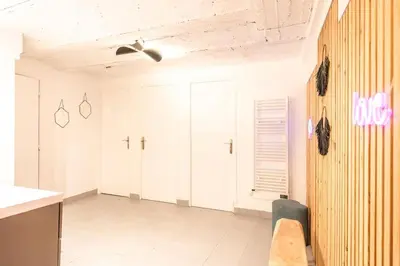 Plan de l'établissement ParisConciergerie - Duplex for 12 with Cinema, 4BR