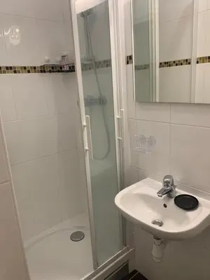 Salle de bains dans l'établissement Studio, paris18, Montmartre