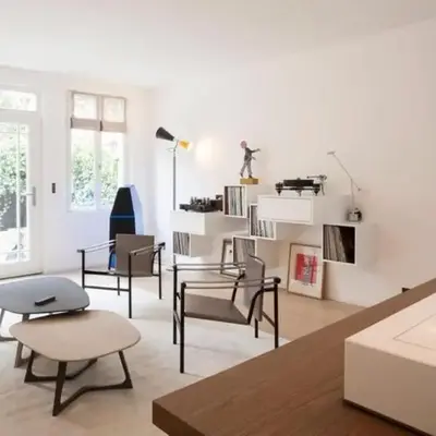 Unique House in the 16
