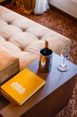 Un ou plusieurs lits dans un hébergement de l'établissement Hôtel Confidentiel - Louvre