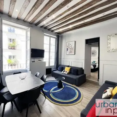 UrbanFlat 44 - Apartment in center of Paris