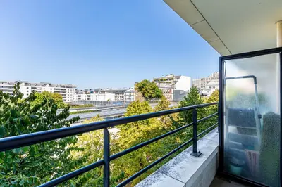 Balcon ou terrasse dans l'établissement GuestReady - Sunny apartment with balcony views