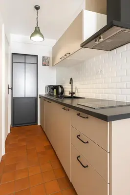 Cuisine ou kitchenette dans l'établissement Practical Flat, Paris X