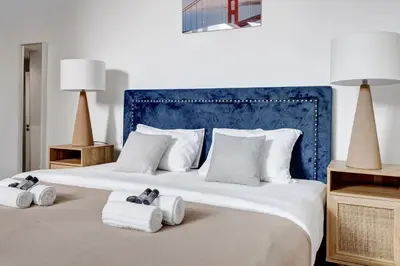 Un ou plusieurs lits dans un hébergement de l'établissement BM -Lumineux et Pratique Pied a Terre Quartier Sebastopol