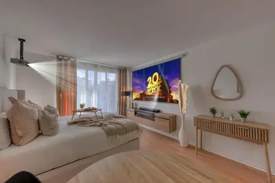 Télévision ou salle de divertissement dans l'établissement Cocooning 7mn Metro Proche Paris