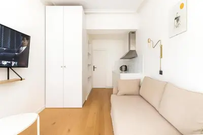 Télévision ou salle de divertissement dans l'établissement Practical Studio, Montparnasse