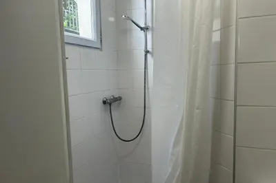 Salle de bains dans l'établissement Charming bright apartment for 2 in Paris