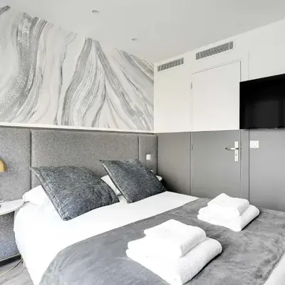 Modern Studio for 2P with A C - Near Montmartre