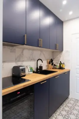 Cuisine ou kitchenette dans l'établissement Refurbished T2 near Place du Trocadéro