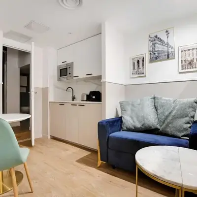 Modern flat - 1BD for 3P with AC
