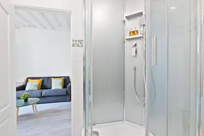 Plan de l'établissement Pantheon Luxurious Studio Apartment-2P-Free Netflix
