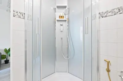 Plan de l'établissement Pantheon Luxurious Studio Apartment-2P-Free Netflix