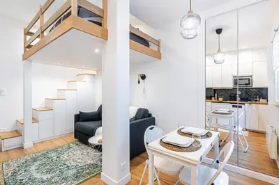 Cuisine ou kitchenette dans l'établissement GuestReady - Charming stay in the lively 13th