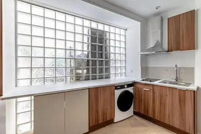 Cuisine ou kitchenette dans l'établissement CharmeParisien #2 Personnes # Studio # 19e