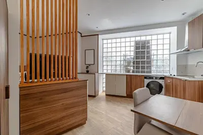 Cuisine ou kitchenette dans l'établissement CharmeParisien #2 Personnes # Studio # 19e