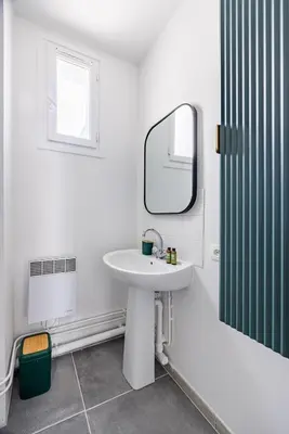 Salle de bains dans l'établissement Renovated Studio 2 people Nation Bastille Paris 11