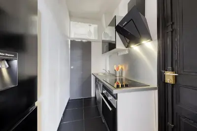 Cuisine ou kitchenette dans l'établissement Bercy 2 ARENA 1