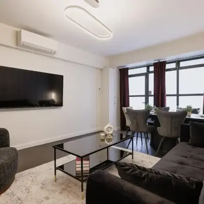 Chic et Comfort in the Heart of the Sentier
