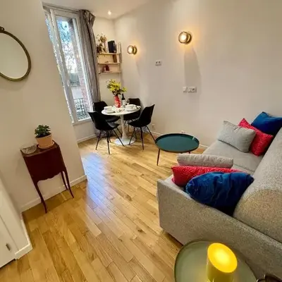 Beautiful new and comfortable studio 10min from Montmartre