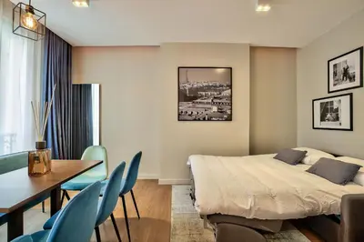 Un ou plusieurs lits dans un hébergement de l'établissement UrbanFlat 75 - Grand Apartment near Jardin du Luxembourg