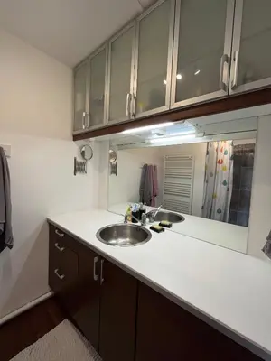 Cuisine ou kitchenette dans l'établissement Grand Appartement confort 4 personnes Montmartre