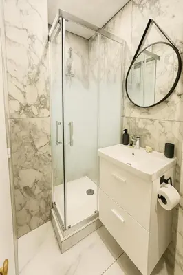 Salle de bains dans l'établissement Flat near Bois de Vincennes