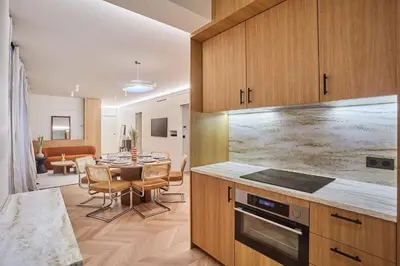 Cuisine ou kitchenette dans l'établissement Superb AC apartment Center of Paris Le Marais