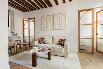 Coin salon dans l'établissement 2#New suite 4 people - Saint-Germain Notre-Dame